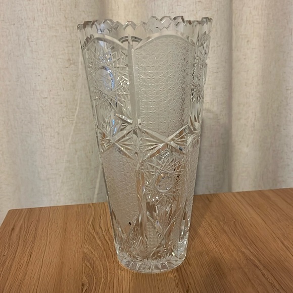 VTG Bohemian Cut Crystal Large Stunning Vase - Picture 1 of 3